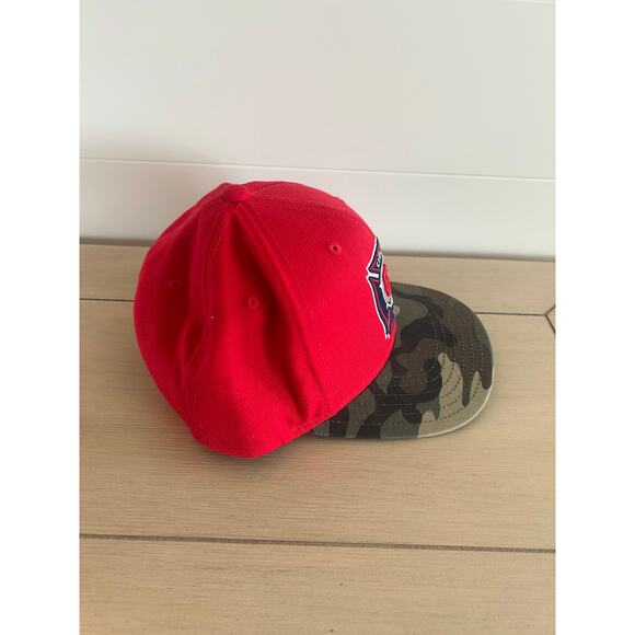 Chicago Fire Youth Snapback Cap MLS Camo red Adjustable Back Embroidered - Picture 2 of 8